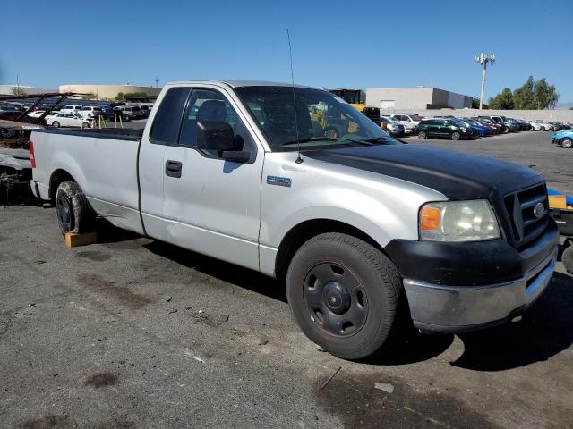 1FTRF12W05NB63044 - 2005 FORD F150 Argent photo 4