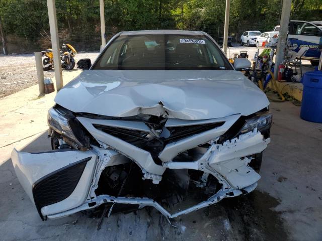 4T1G11AK0RU235081 - 2024 TOYOTA CAMRY SE NIGHT SHADE GRAY photo 5