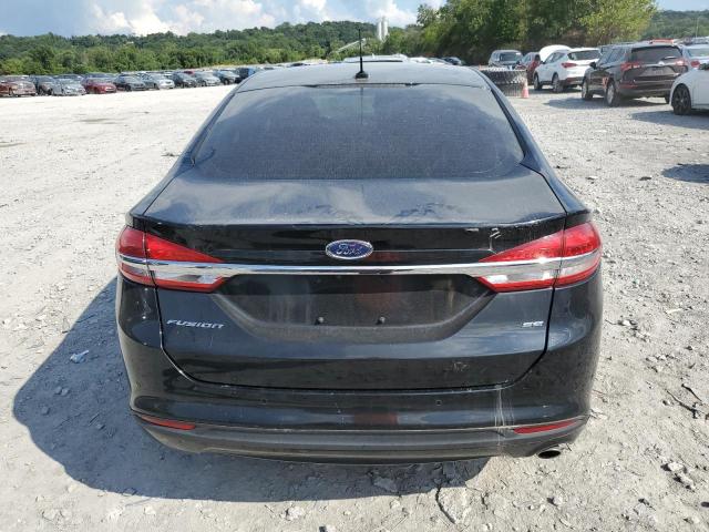 3FA6P0H71JR140525 - 2018 FORD FUSION SE BLACK photo 6