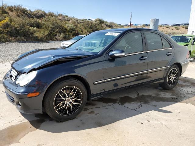 WDBRF81J55F642275 - 2005 MERCEDES-BENZ C 240 4MATIC BLUE photo 1