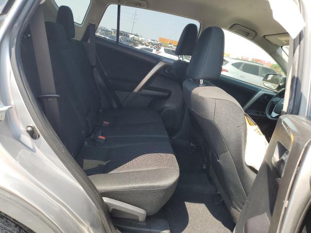 JTMZFREV0JJ195026 - 2018 TOYOTA RAV4 LE Gri fotoğraf 11