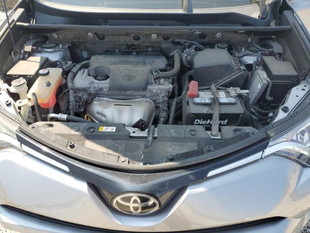 JTMZFREV0JJ195026 - 2018 TOYOTA RAV4 LE Gri fotoğraf 12