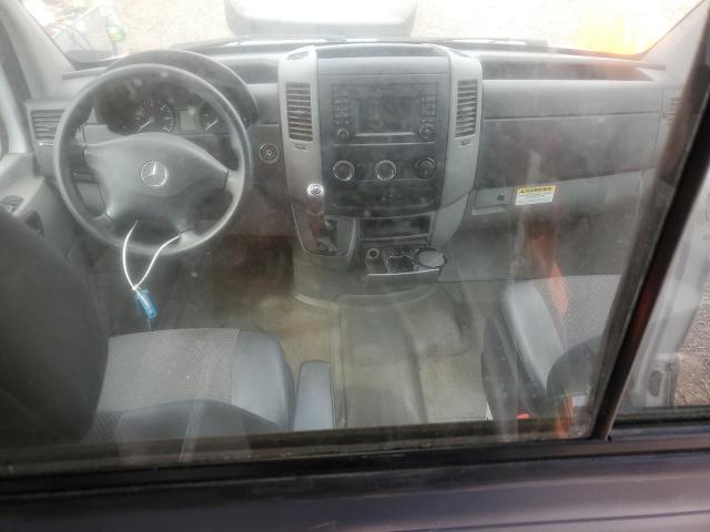 WD3PE7CD6JP587587 - 2018 MERCEDES-BENZ SPRINTER 2500 WHITE photo 8