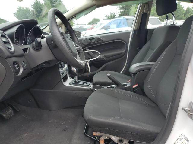 3FADP4EJXKM142819 - 2019 FORD FIESTA SE WHITE photo 7