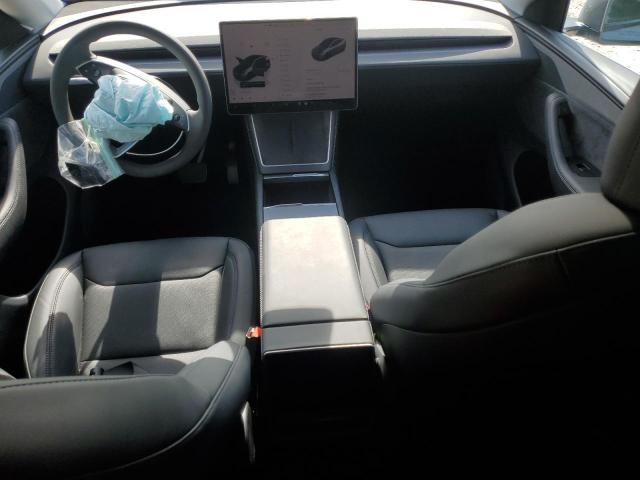 7SAYGDEE6TA411421 - 2026 TESLA MODEL Y رمادي صورة 8