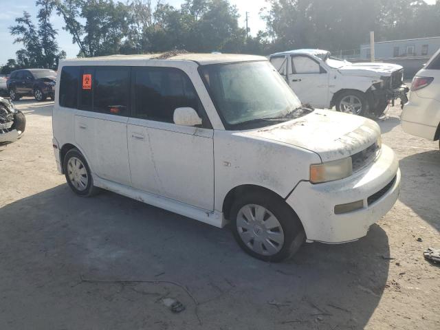 JTLKT324264084751 - 2006 TOYOTA SCION XB WHITE photo 4