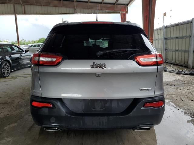 1C4PJLCS1GW258609 - 2016 JEEP CHEROKEE LATITUDE SILVER photo 6