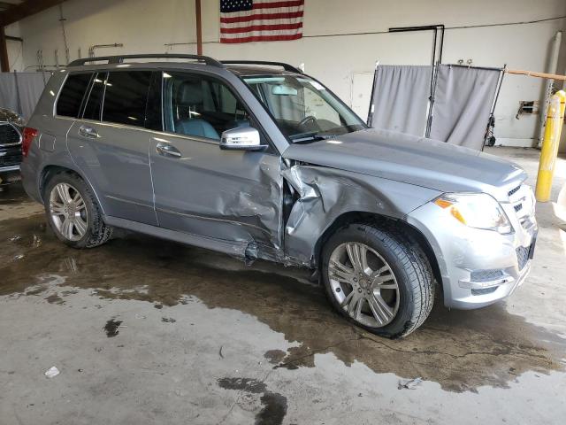 WDCGG8JB2FG382423 - 2015 MERCEDES-BENZ GLK 350 4MATIC SILVER photo 4