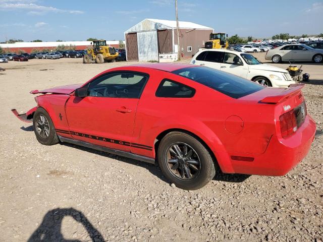 1ZVFT80N065261889 - 2006 FORD MUSTANG RED photo 2