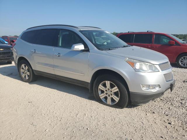 1GNKVGED7CJ181506 - 2012 CHEVROLET TRAVERSE LT SILVER photo 4