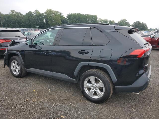 2T3W1RFV2MW117532 - 2021 TOYOTA RAV4 XLE BLACK photo 2