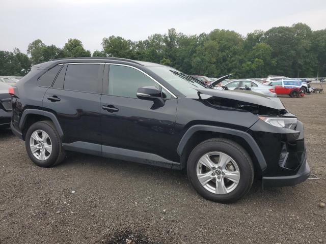 2T3W1RFV2MW117532 - 2021 TOYOTA RAV4 XLE BLACK photo 4