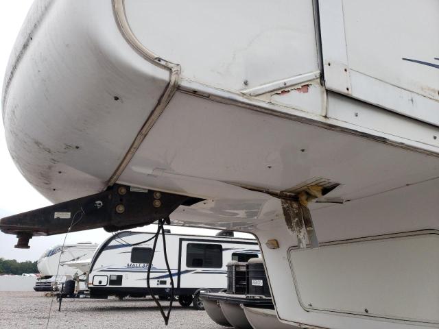 4YDF3282324056669 - 2002 KEYSTONE MONTANA WHITE photo 7