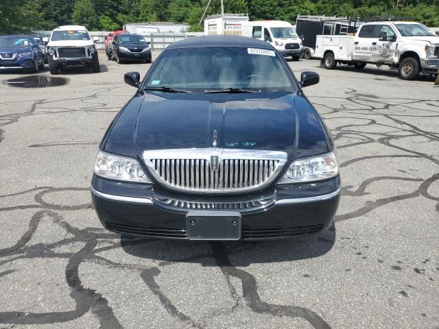 2L1FL8JW0BX755489 - 2011 LINCOLN TOWN CAR EXECUTIVE Schwarz Foto 5