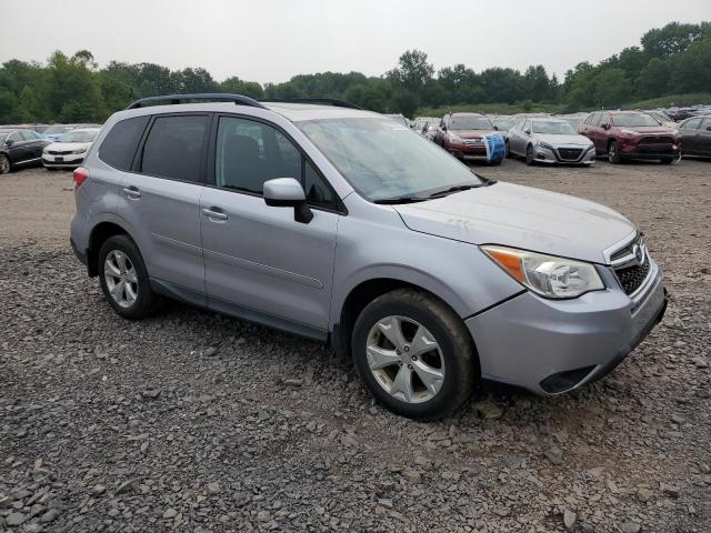 JF2SJADC7FH402982 - 2015 SUBARU FORESTER 2.5I PREMIUM SILVER photo 4