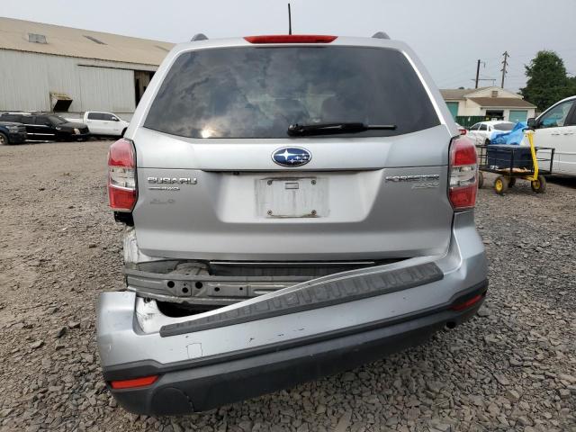 JF2SJADC7FH402982 - 2015 SUBARU FORESTER 2.5I PREMIUM SILVER photo 6