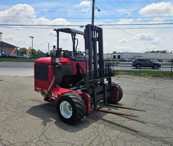 2017 MOFFET M-55-3NX, null