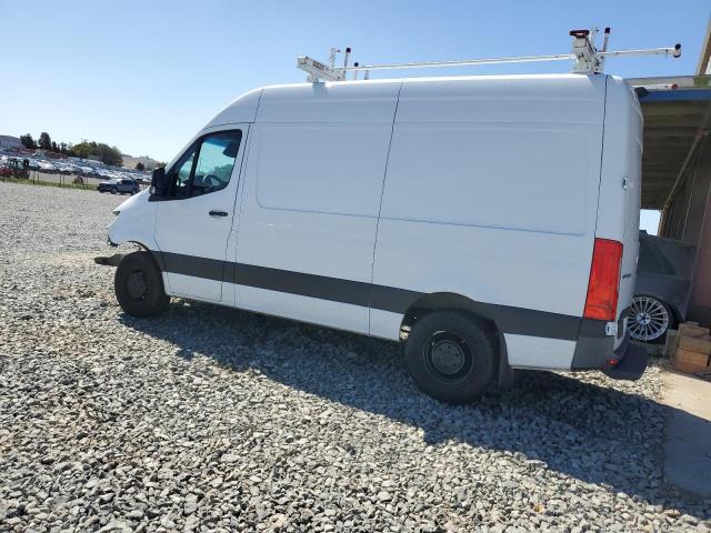 W1Y4EBHY3MT071945 - 2021 MERCEDES-BENZ SPRINTER 2500 WHITE photo 2