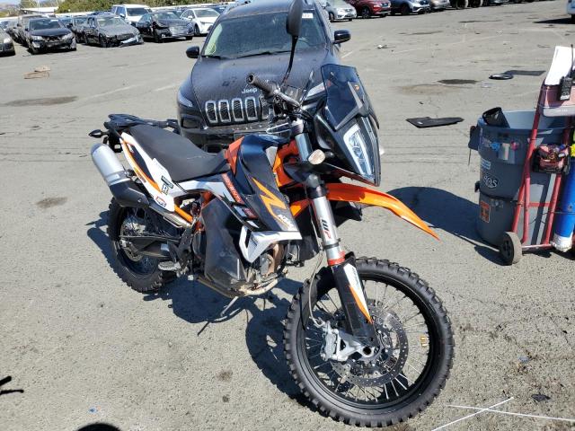 VBKTR6405MM812469 - 2021 KTM 890 ADVENTURE R Pomarańczowy zdjęcie 1