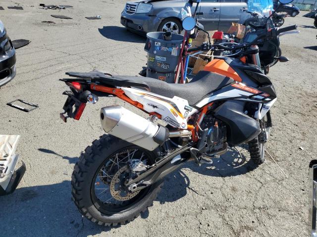 VBKTR6405MM812469 - 2021 KTM 890 ADVENTURE R Pomarańczowy zdjęcie 4