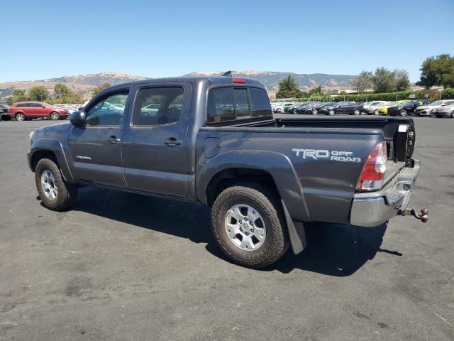 3TMJU4GN0FM177719 - 2015 TOYOTA TACOMA DOUBLE CAB PRERUNNER GRAY photo 2