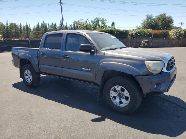 3TMJU4GN0FM177719 - 2015 TOYOTA TACOMA DOUBLE CAB PRERUNNER GRAY photo 4