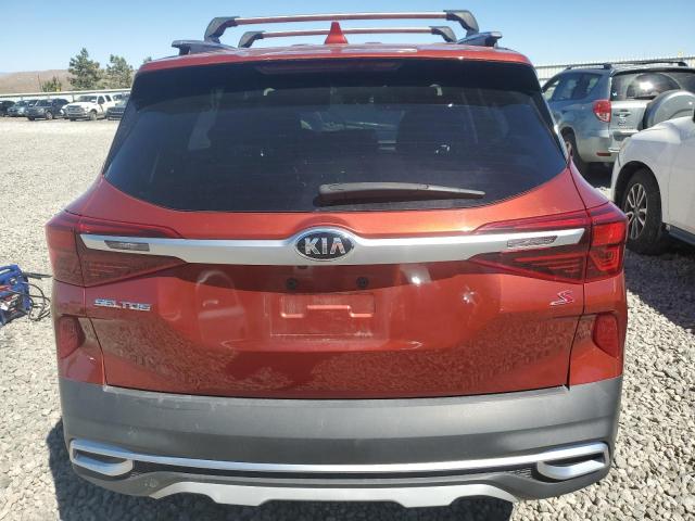 KNDEU2AA4M7229484 - 2021 KIA SELTOS S RED photo 6