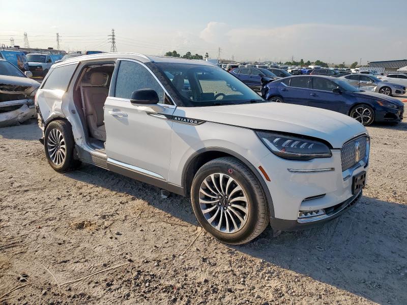 5LM5J7WCXMGL15522 - 2021 LINCOLN AVIATOR RESERVE 白色 照片 4