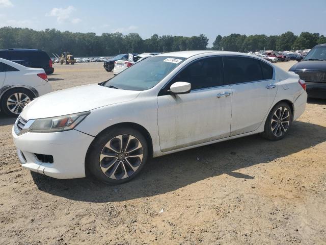 1HGCR2F53EA132335 - 2014 HONDA ACCORD SPORT WHITE photo 1