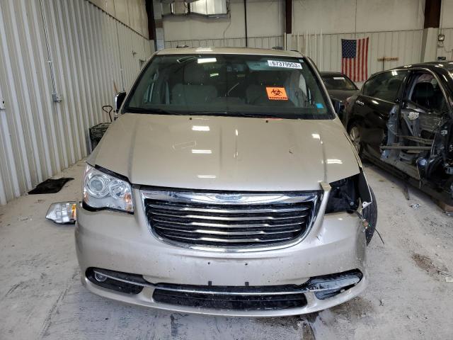 2C4RC1GG7GR222607 - 2016 CHRYSLER TOWN & COU LIMITED PLATINUM CREAM photo 5