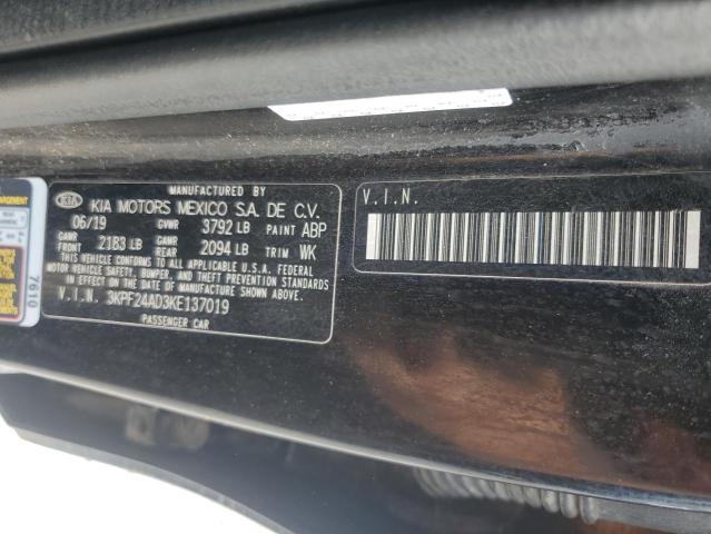 3KPF24AD3KE137019 - 2019 KIA FORTE FE BLACK photo 12