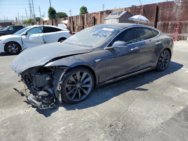 5YJSA1E29GF136905 - 2016 TESLA MODEL S GRAY photo 1