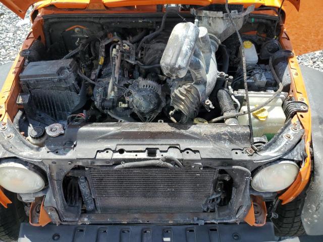 1C4BJWDG3DL521444 - 2013 JEEP WRANGLER U SPORT Նարնջագույն լուսանկար 11