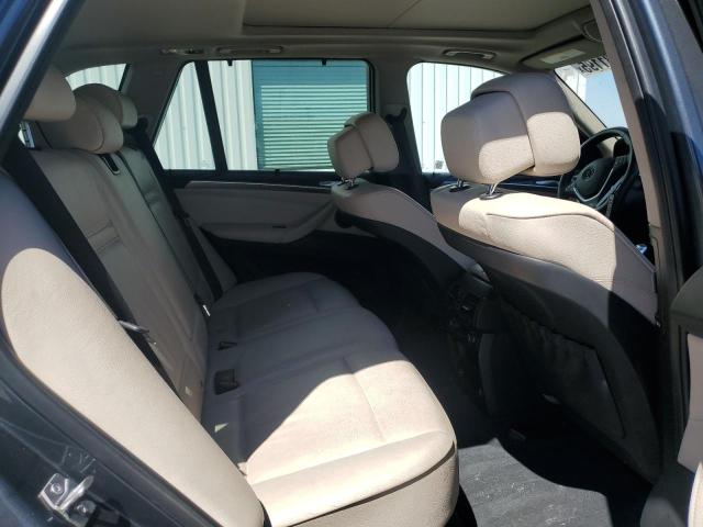 5UXZW0C56C0B89241 - 2012 BMW X5 XDRIVE35D GRAY photo 11