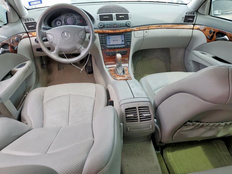 WDBUH65J64A539719 - 2004 MERCEDES-BENZ E 320 SILVER photo 8