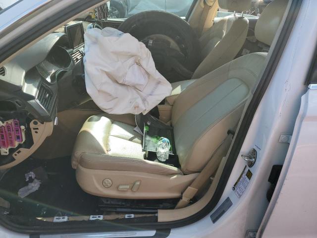 WAUHGAFC5CN137672 - 2012 AUDI A6 PRESTIGE თეთრი ფოტო 7