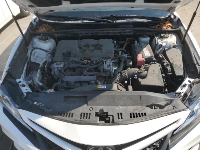 4T1B11HK0KU218741 - 2019 TOYOTA CAMRY L WHITE photo 11