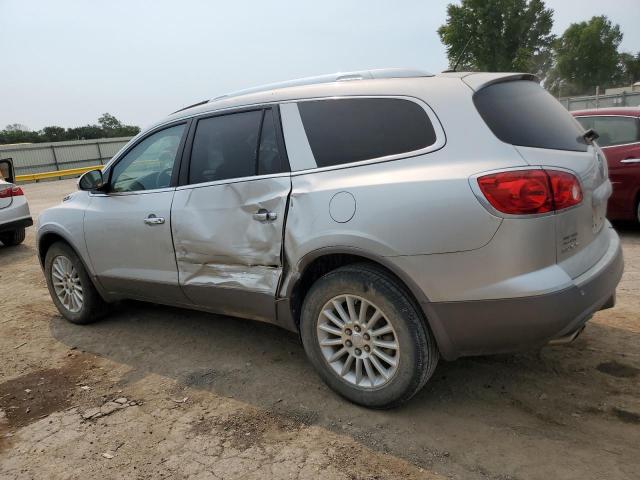 5GALRBEDXAJ186928 - 2010 BUICK ENCLAVE CXL SILVER photo 2