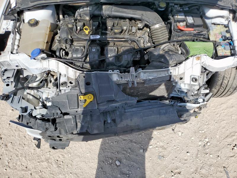 1FADP3L99JL329570 - 2018 FORD FOCUS ST Weiß Foto 11