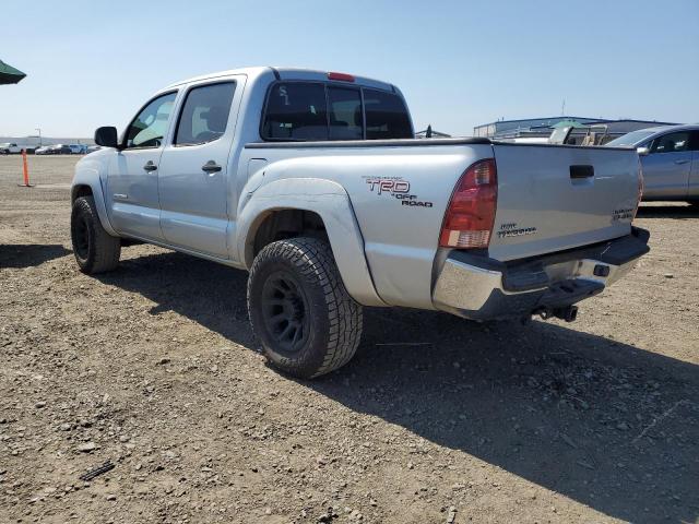 3TMJU62NX6M009699 - 2006 TOYOTA TACOMA DOUBLE CAB PRERUNNER SILVER photo 2