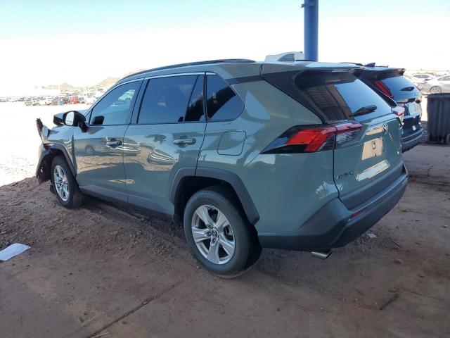 2T3W1RFV9KW001256 - 2019 TOYOTA RAV4 XLE ნაცრისფერი ფოტო 2