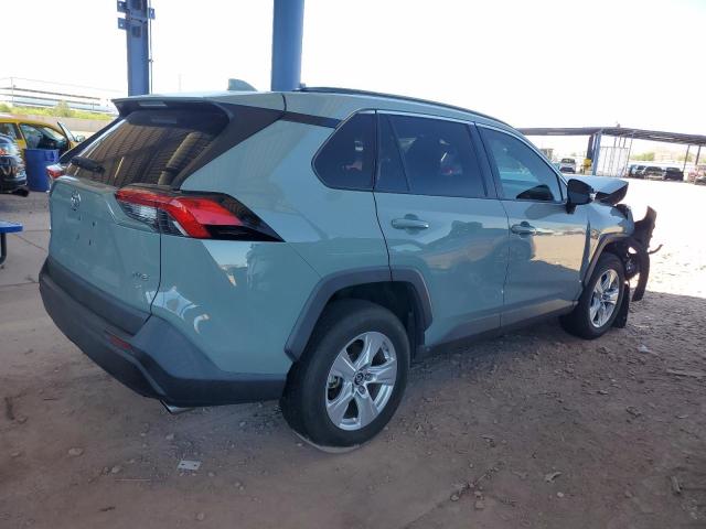 2T3W1RFV9KW001256 - 2019 TOYOTA RAV4 XLE ნაცრისფერი ფოტო 3
