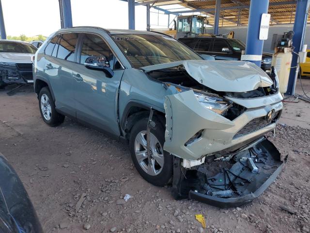 2T3W1RFV9KW001256 - 2019 TOYOTA RAV4 XLE ნაცრისფერი ფოტო 4