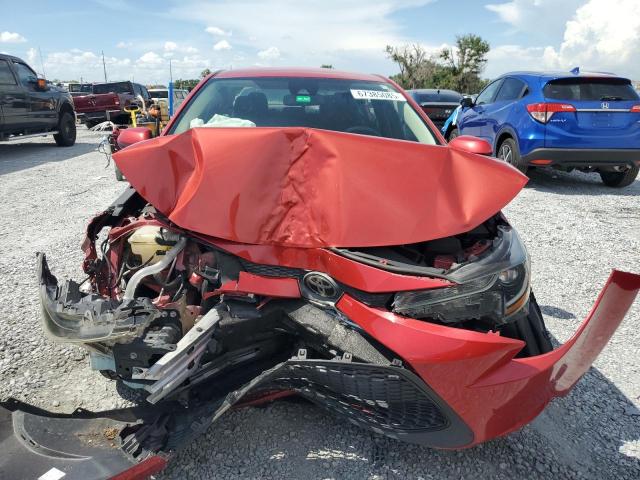 5YFEPRAE9LP063723 - 2020 TOYOTA COROLLA LE წითელი ფოტო 5