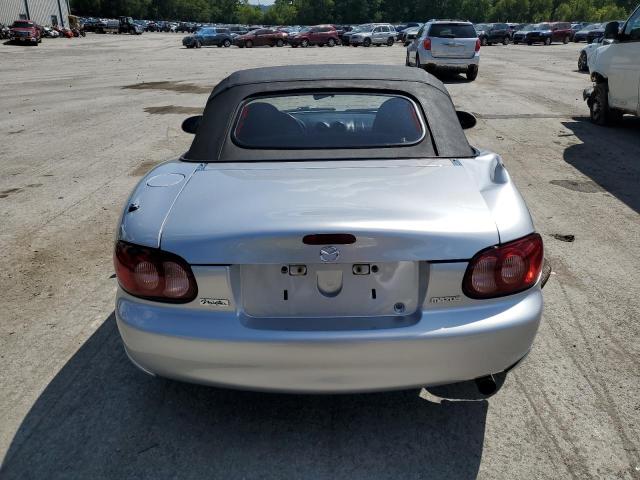 JM1NB353230306691 - 2003 MAZDA MX-5 MIATA BASE SILVER photo 10