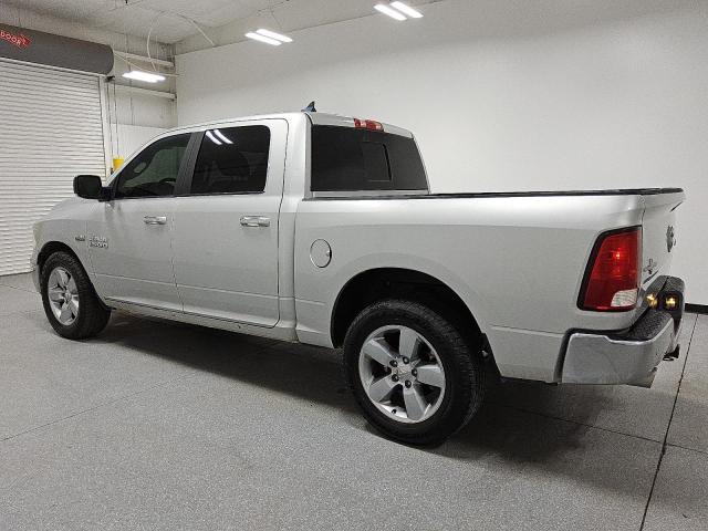 1C6RR7LT5HS569087 - 2017 RAM 1500 SLT SILVER photo 2