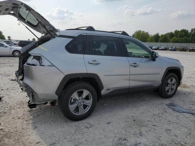 JTMRWRFV8SJ069268 - 2025 TOYOTA RAV4 XLE ნაცრისფერი ფოტო 3