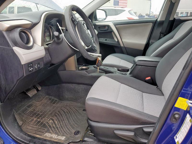 2T3ZFREV7FW156104 - 2015 TOYOTA RAV4 LE BLUE photo 7