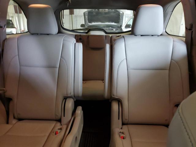 5TDJKRFHXFS175085 - 2015 TOYOTA HIGHLANDER XLE Silber Foto 10