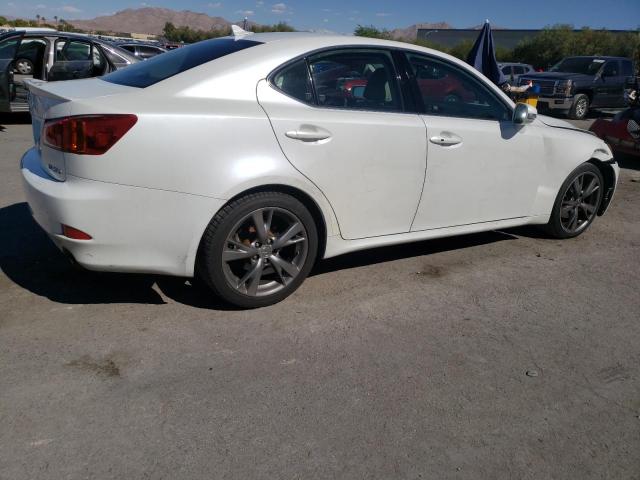 JTHBF5C20A2097495 - 2010 LEXUS IS 250 WHITE photo 3